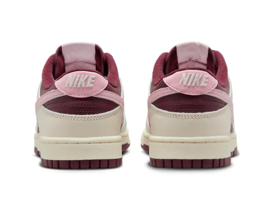 Nike Dunk Low Premium 'Valentine's Day 2023' (DR9705-100)